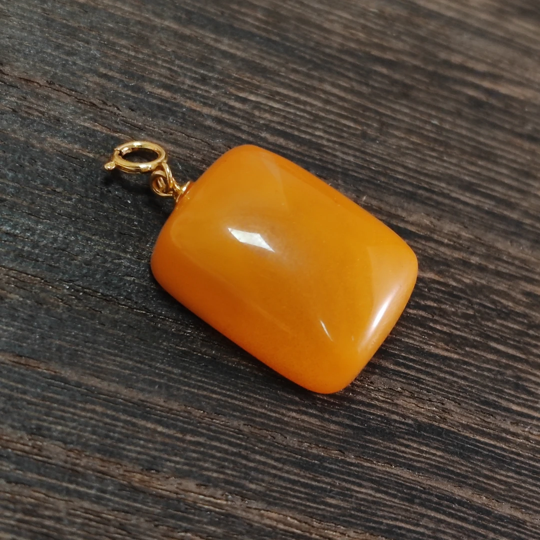 蜜蜡小方糖吊坠