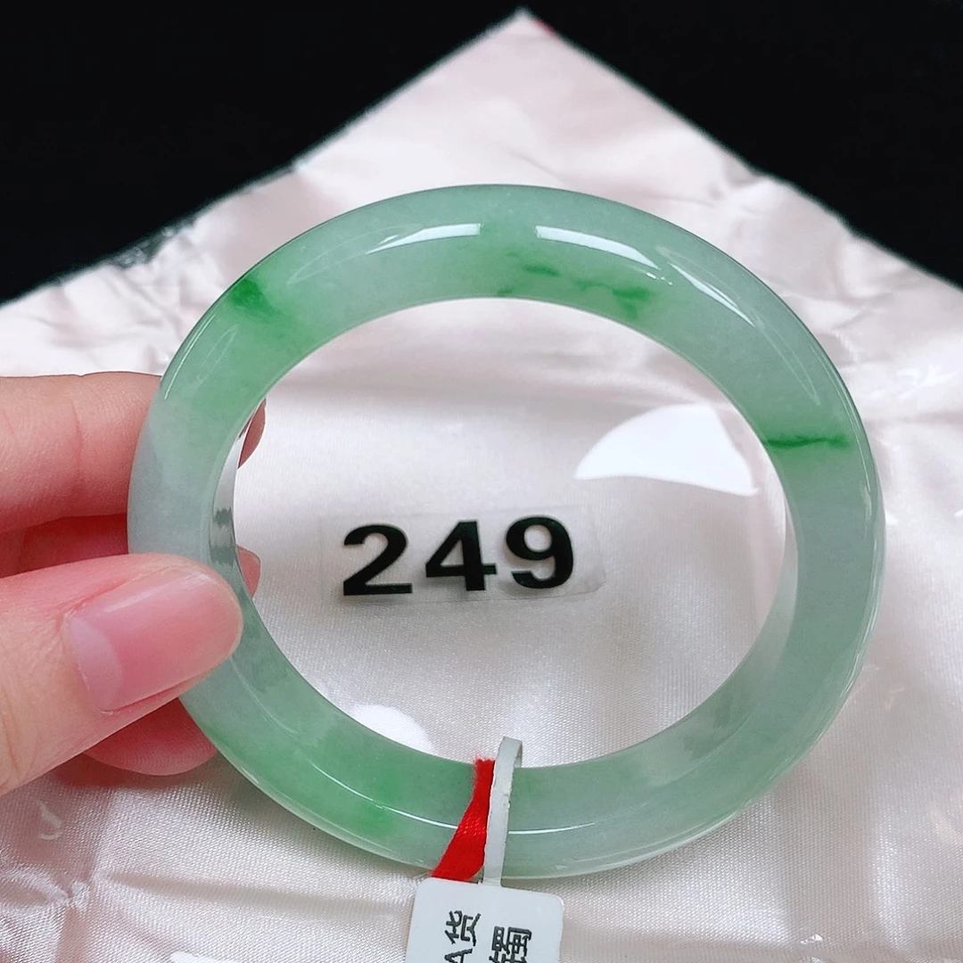 翡翠未镶嵌手镯翡翠手镯未镶嵌