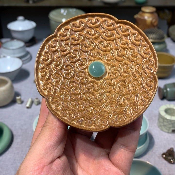 龙泉青瓷手工如意杯垫