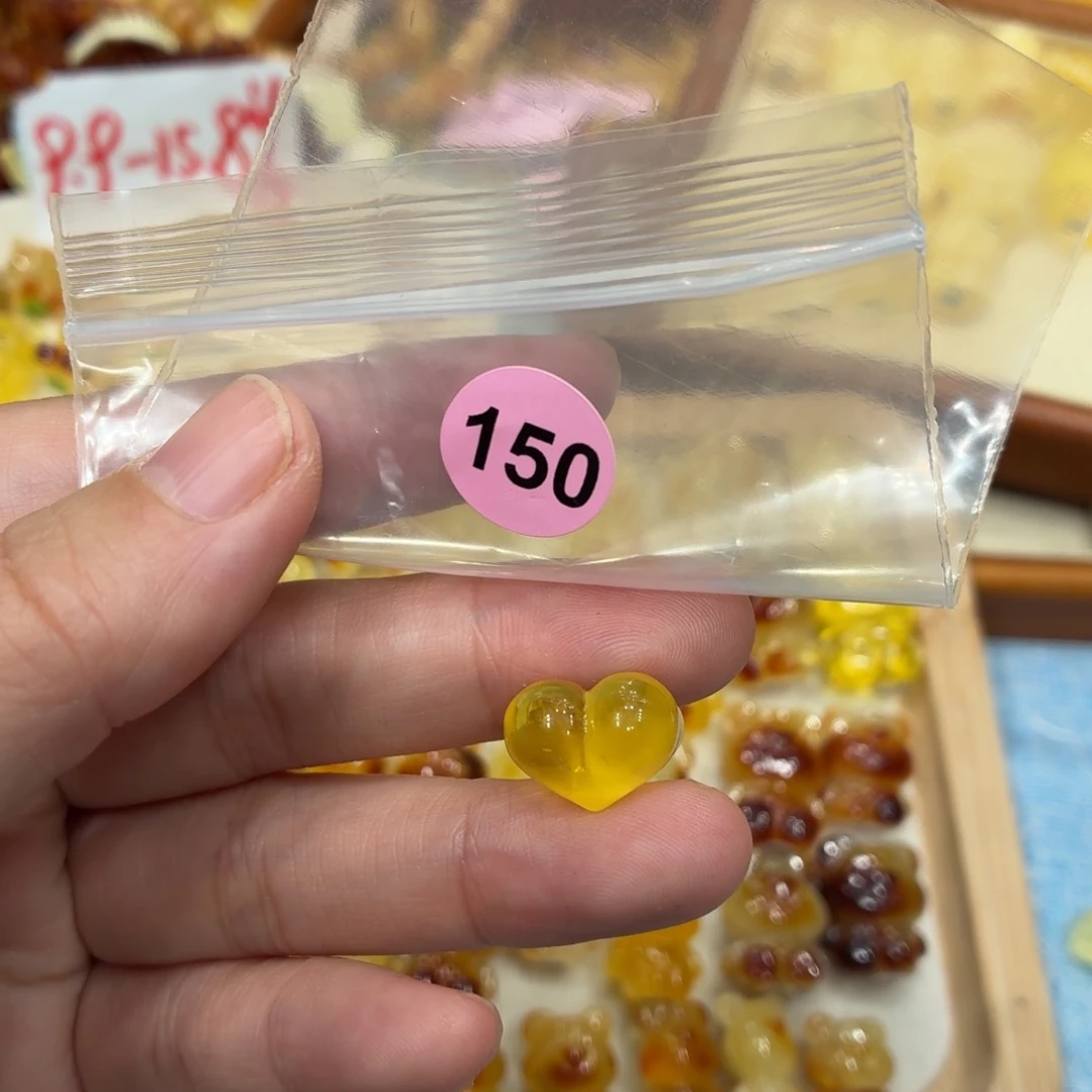 琥珀未镶嵌珠宝奇石
