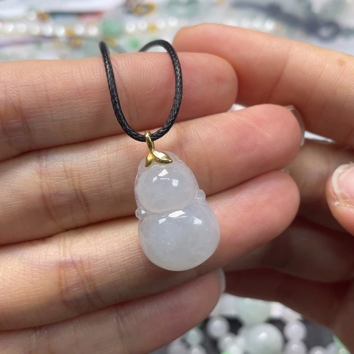 小***宝翡翠18K金镶嵌挂件7999999