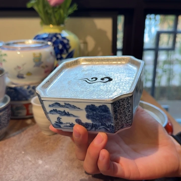 壶承天的作品是由一位著名