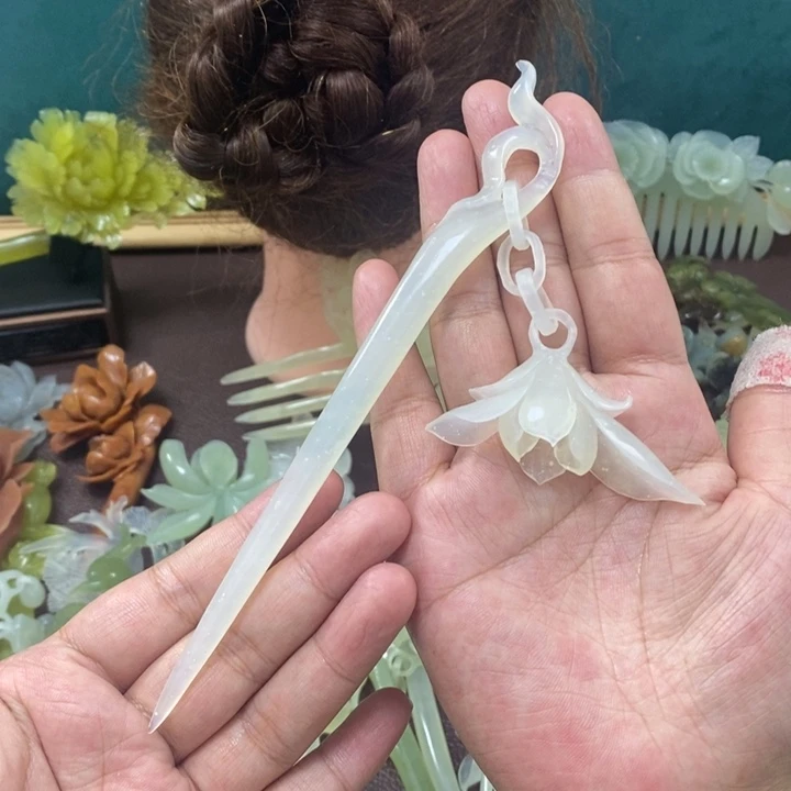 蛇纹石玉发饰未镶嵌青****