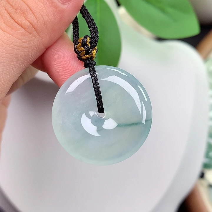 颈饰未镶嵌翡翠平安扣 28x4.6mm