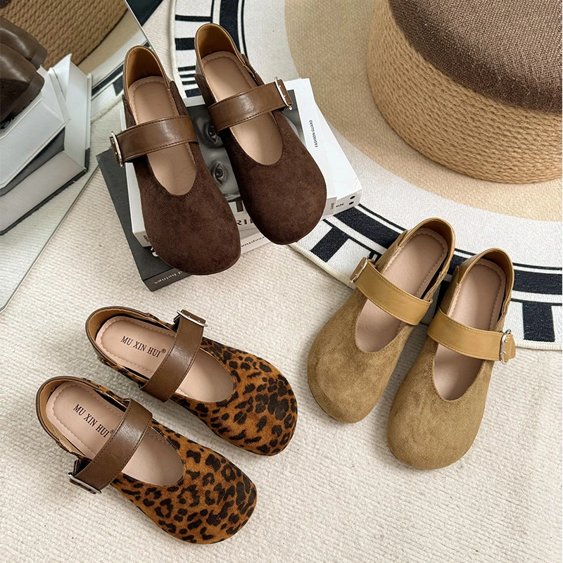 2025年秋季新款平底单鞋方头浅口百搭女鞋8699