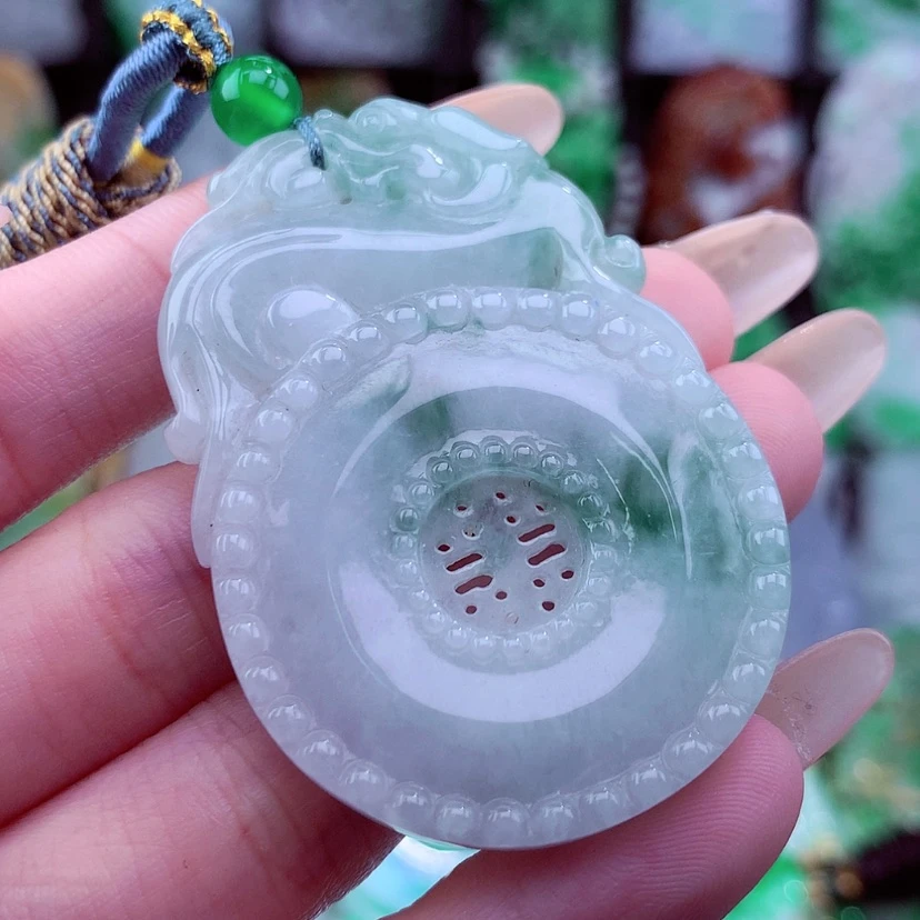 【闪购商品】翡翠颈饰未镶嵌天然