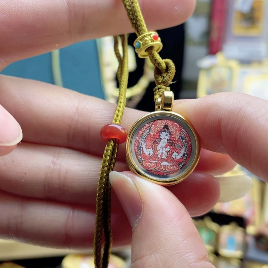 铜铁合金类唐卡等多种形式的艺术形式