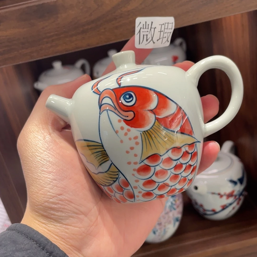 釉下手绘茶具微瑕