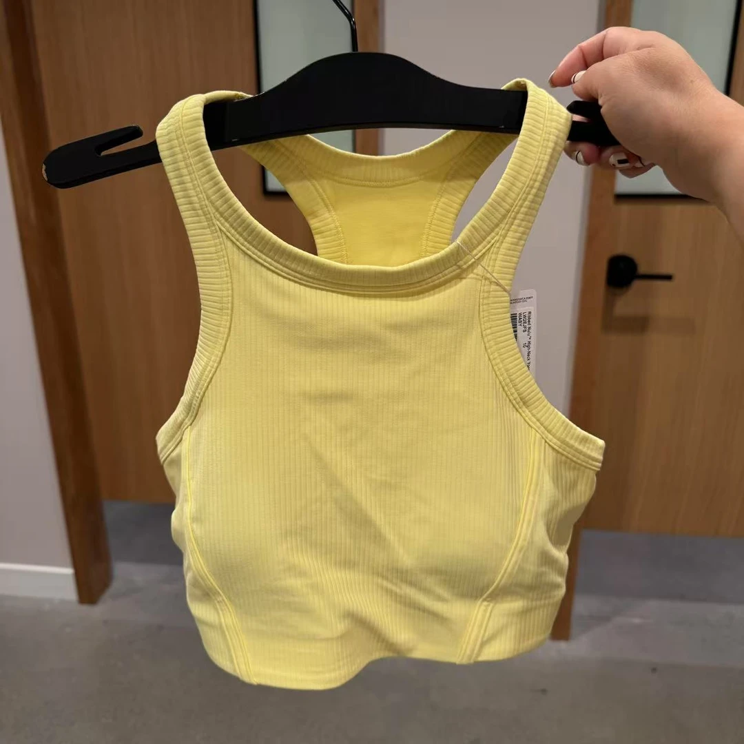 lululemon Ribbed Nulu High Neck Yoga Bra 女士高领内衣有胸垫