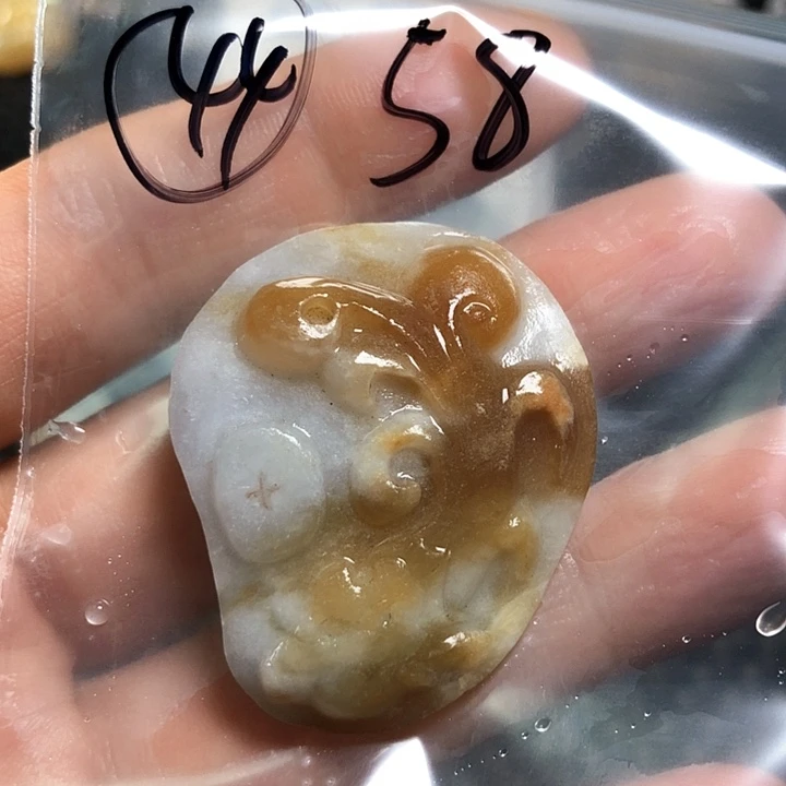 翡翠颈饰未镶嵌缅甸天然翡翠