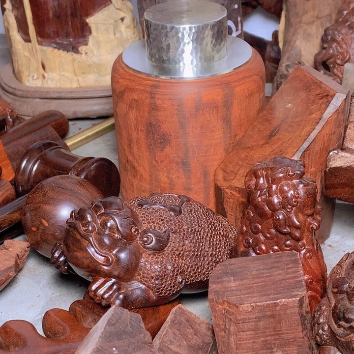 檀香紫檀（小叶紫檀）明**里