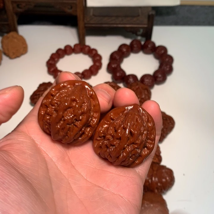 丫***桃核吊坠虎头30WCH#00#