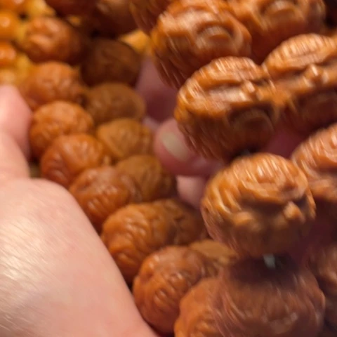 手串猴头核桃你***?舞台