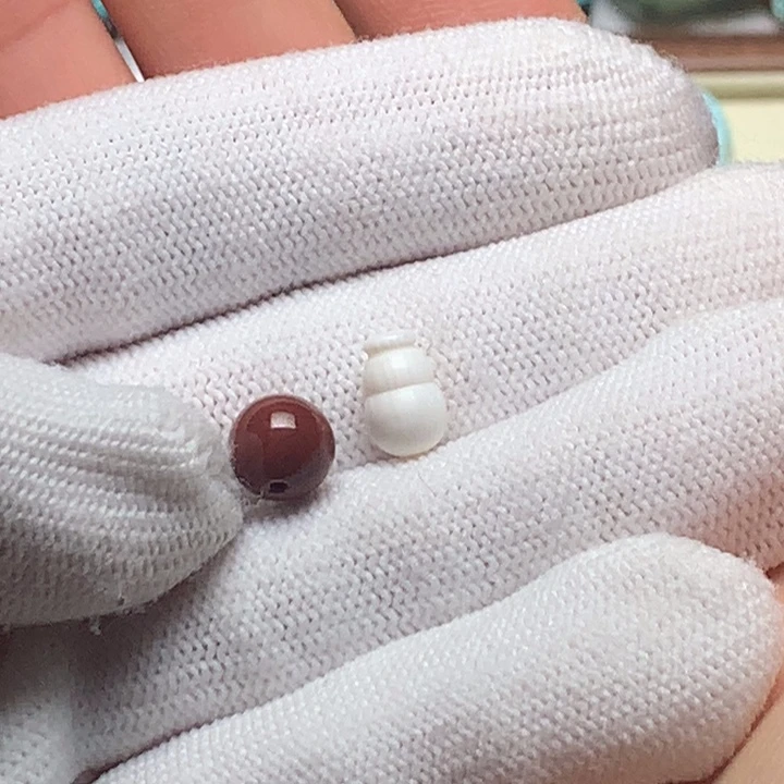 南红玛瑙未镶嵌珠宝奇石