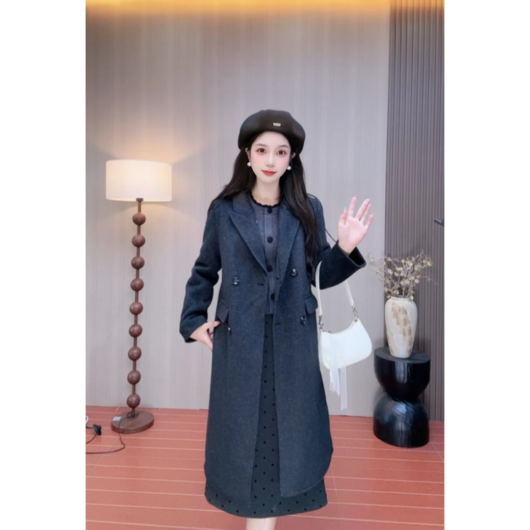 LiLi 2025冬季新款法式通勤气质高级感保暖呢绒长外套