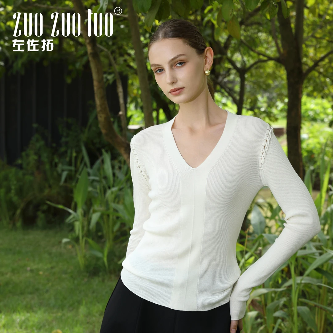 ZUOZUOTUO左佐拓新款专柜热卖穿珠V领套头毛衣打底女10055