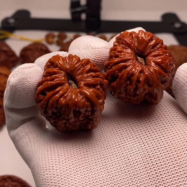 文玩核桃吊坠A****闯