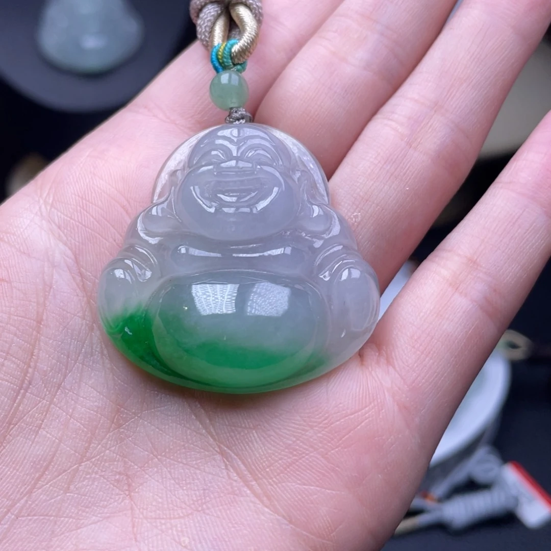 颈饰未镶嵌翡翠吊坠