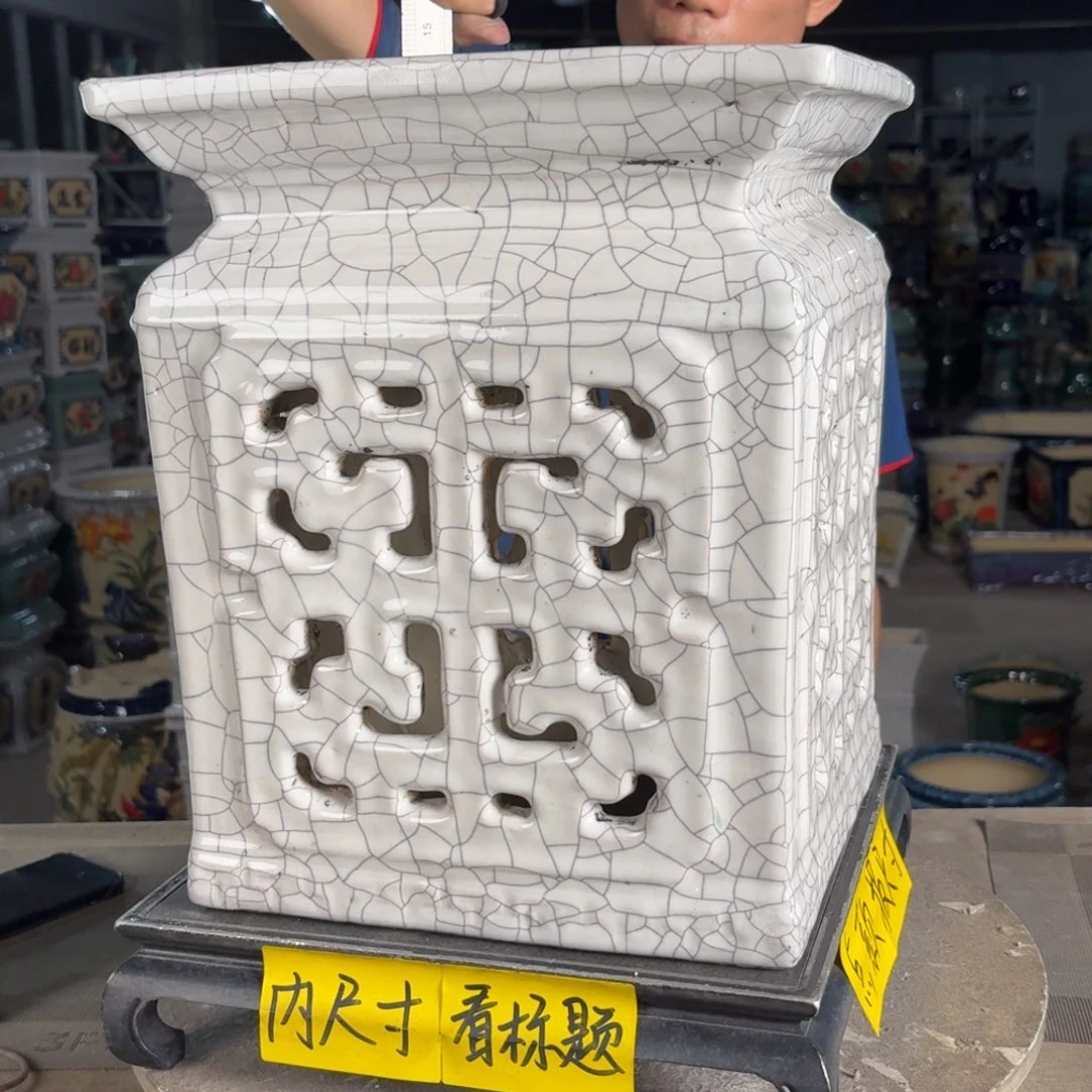 一风堂石湾花盆 面28高35蓝点微瑕