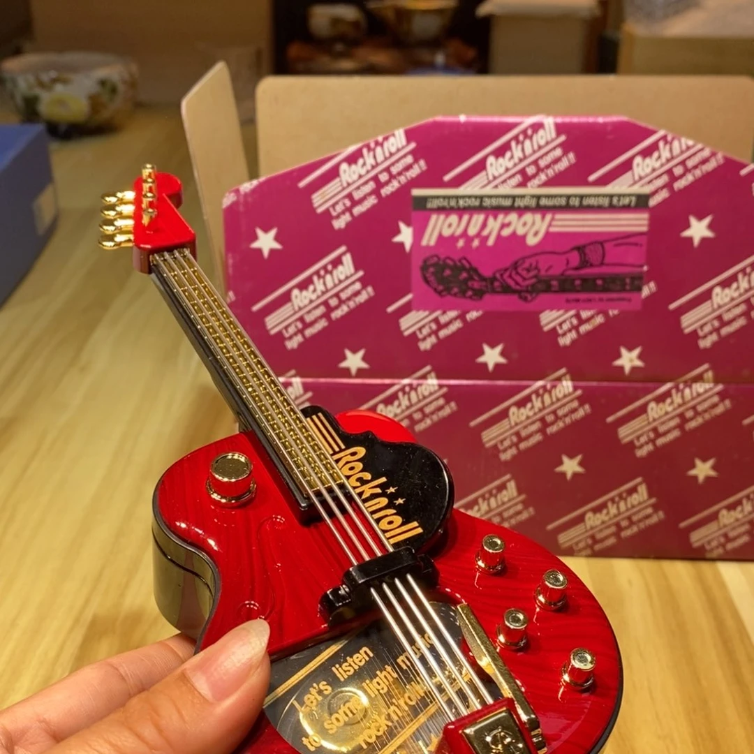 青**虾易雅集工艺品有限公司