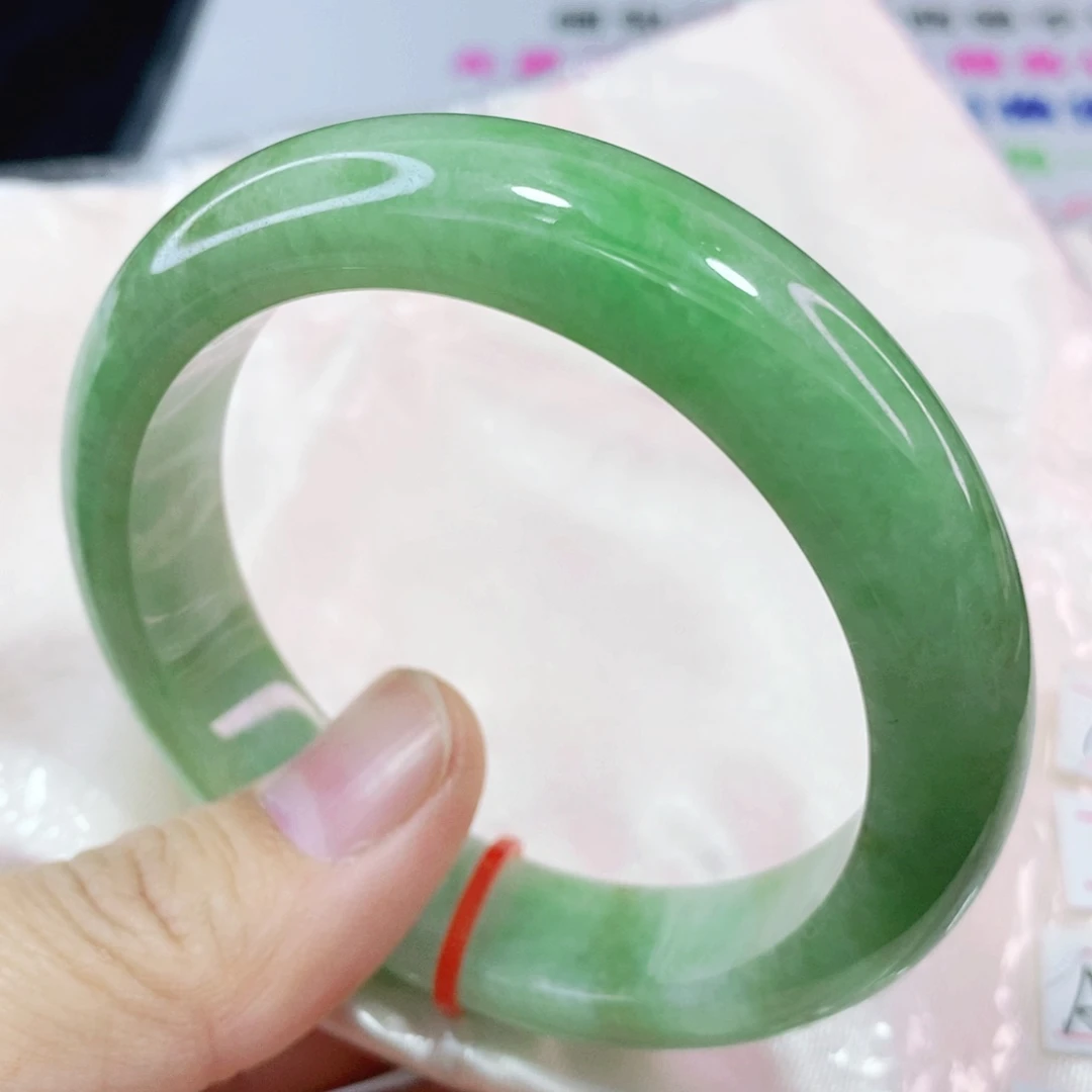 未镶嵌手镯翡翠56.6圈口完整轮胎