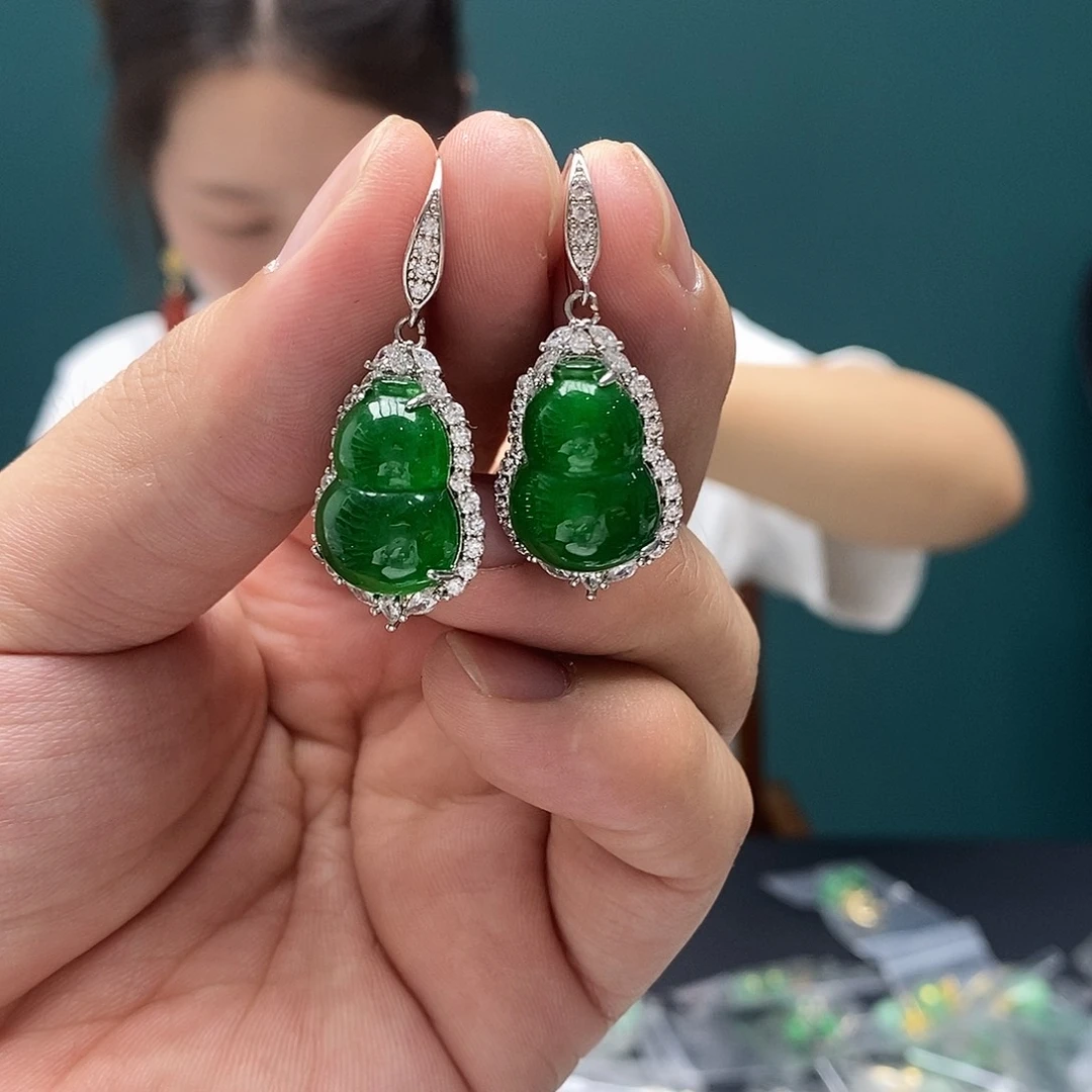 翡翠未镶嵌戒指88