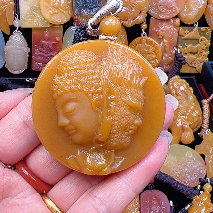 石英质玉（黄龙玉）合金颈饰