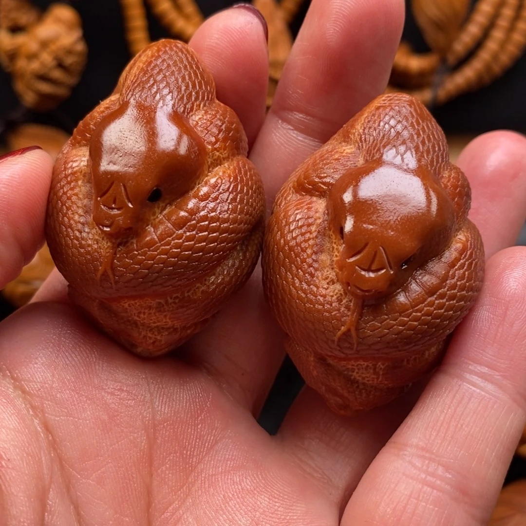 橄榄核手串腰缠万贯