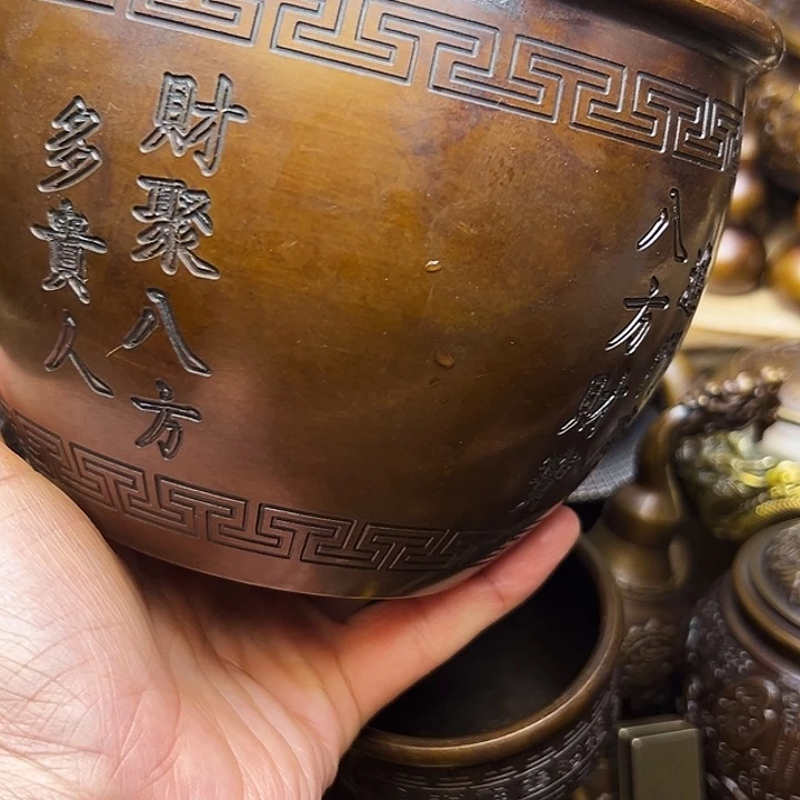 精美铜器点击下单