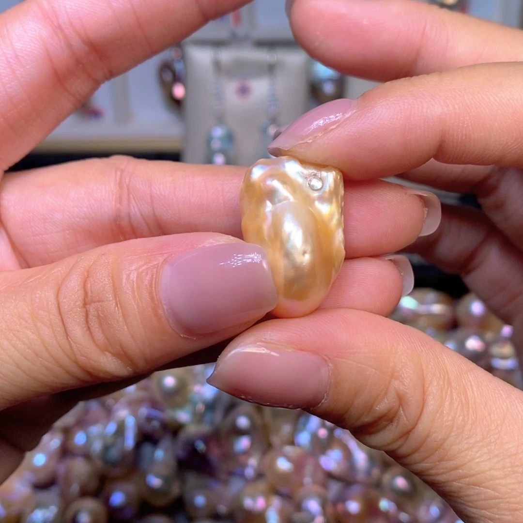 【闪购商品】淡水珍珠吊坠未镶嵌