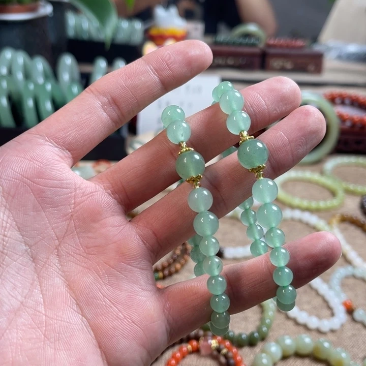 未镶嵌手链石英岩玉
