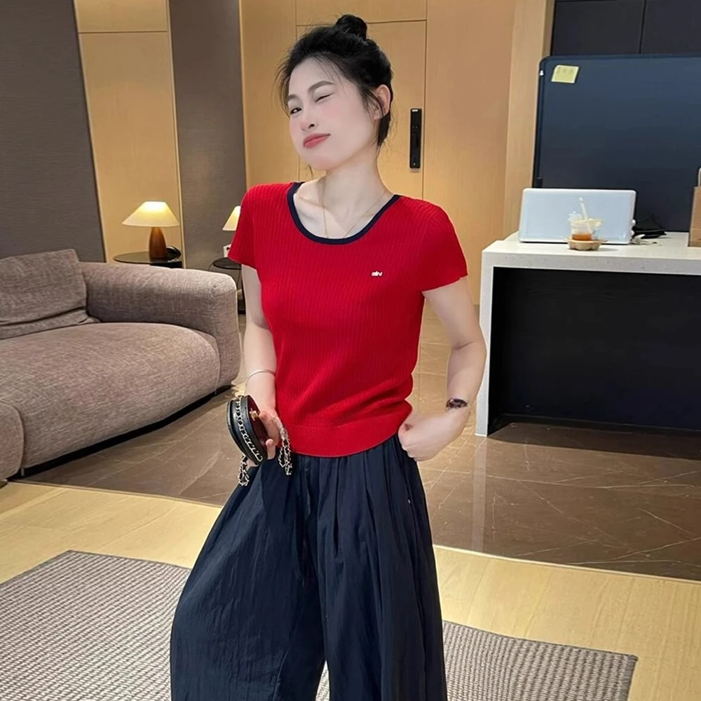 红色针织短袖t恤女2025新款夏日ootd多巴胺穿搭独特漂亮初夏上衣