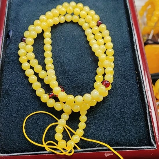 蜜蜡未镶嵌手串108佛珠。6米