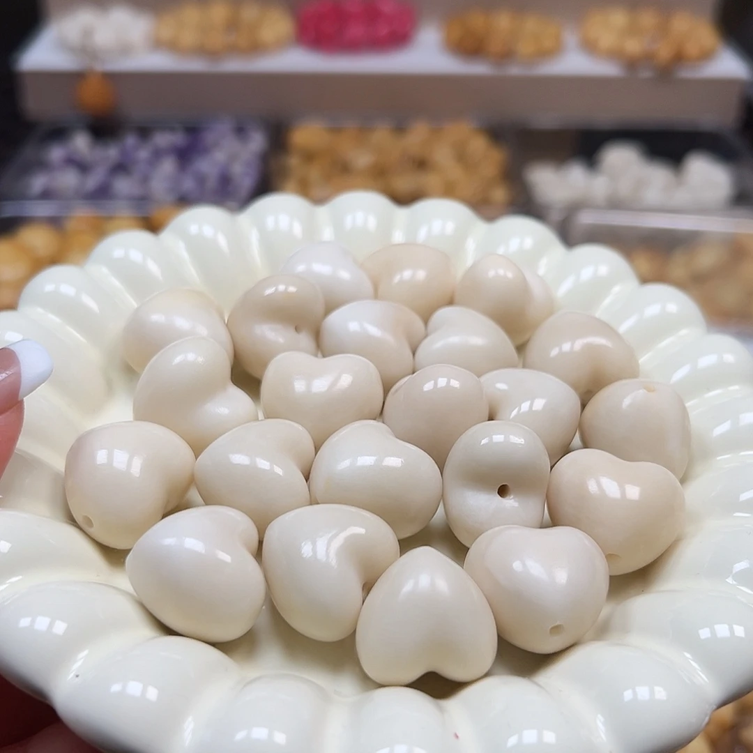 菩提根/象牙果手串微瑕卡22胖爱心22颗有裂
