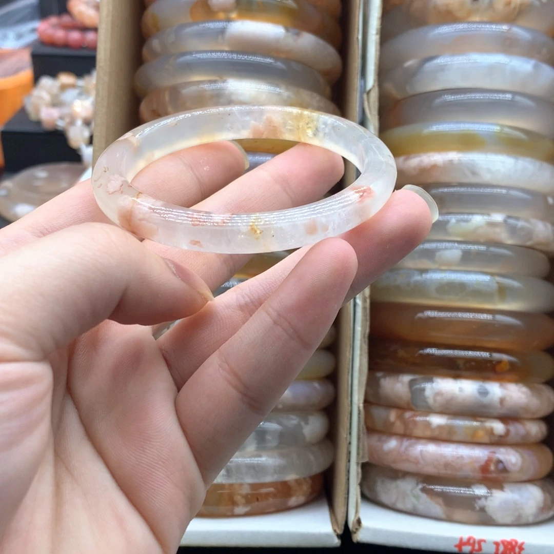 【闪购商品】手镯玛瑙/玉髓未镶嵌帮****子