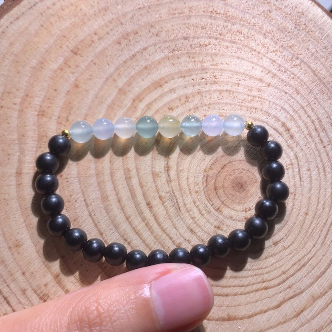 翡翠散珠冰马卡龙卡6左右