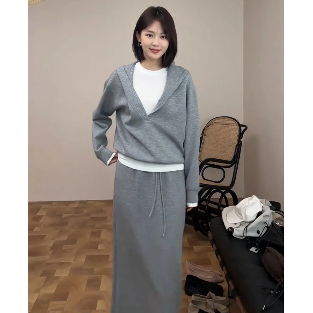 休闲卫衣套装女秋季新款松弛感宽松灰色V领长袖上衣半身裙两件套
