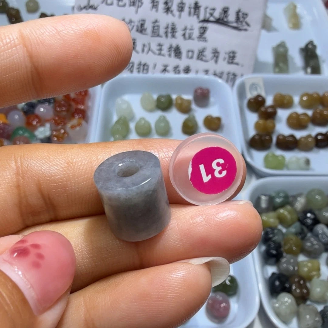 和田玉未镶嵌珠宝奇石