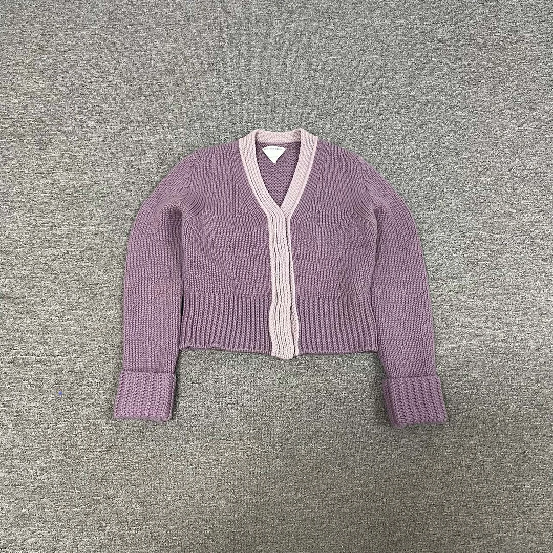 99新 BOTTEGA VENETA/葆蝶家 bv 紫色针织开衫