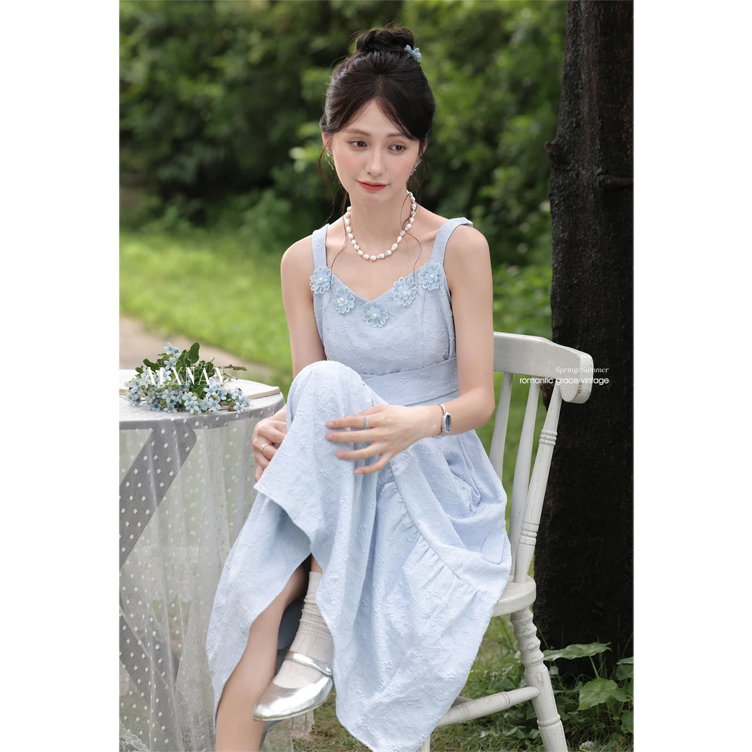 鹿向南「琉璃海岸」蓝色法式连衣裙女夏收腰长裙a字裙DYL661756