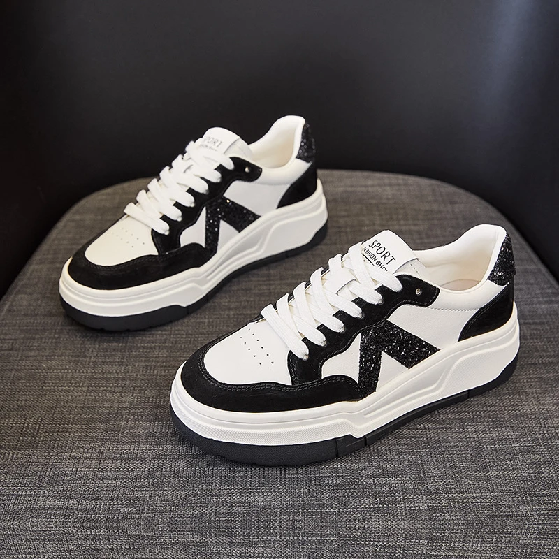 板鞋春季透气纯色低跟休闲板鞋韩版百搭网红鞋子时尚厚底