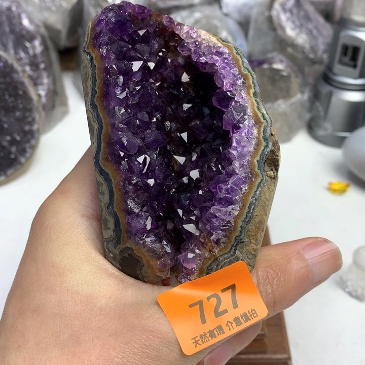 紫晶大型摆件（非配饰）未镶嵌