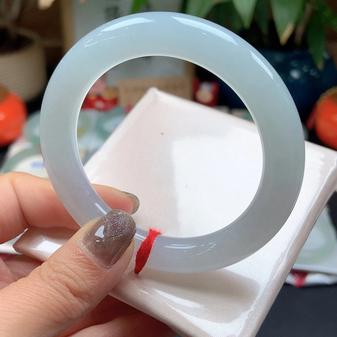 翡翠未镶嵌手镯8号