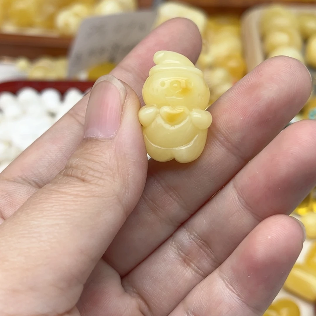 裸石蜜蜡未镶嵌配饰