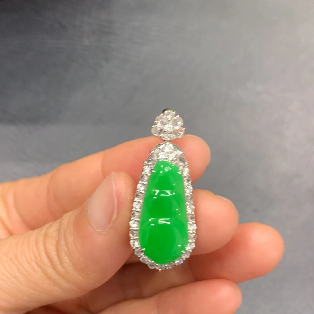 翡翠18K金镶嵌吊坠(不含链)