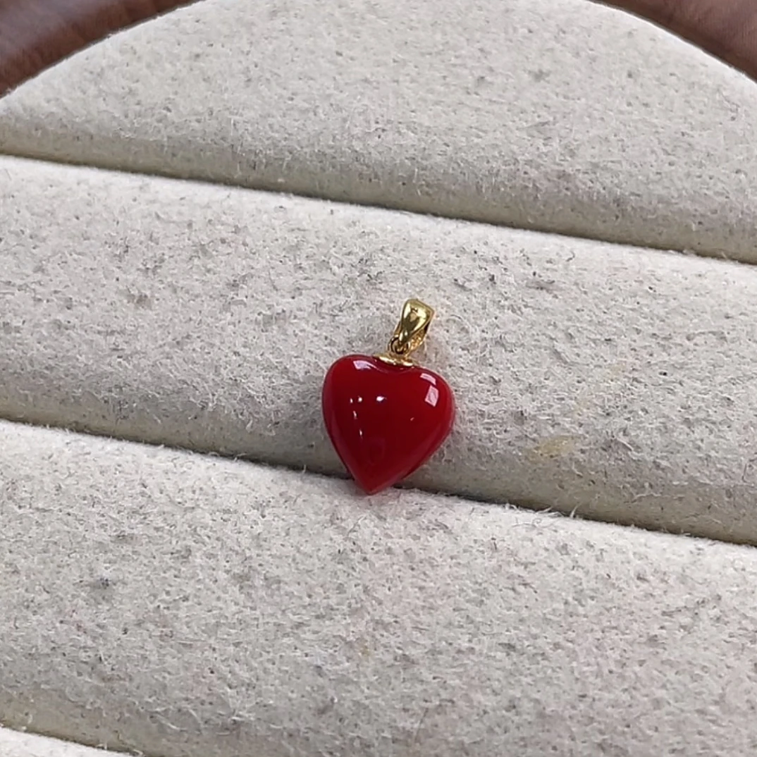 天然红珊瑚阿卡k金吊坠不退不换