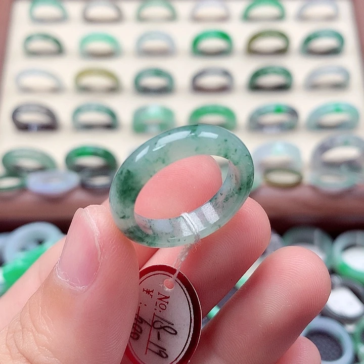 翡翠戒指未镶嵌18-19号