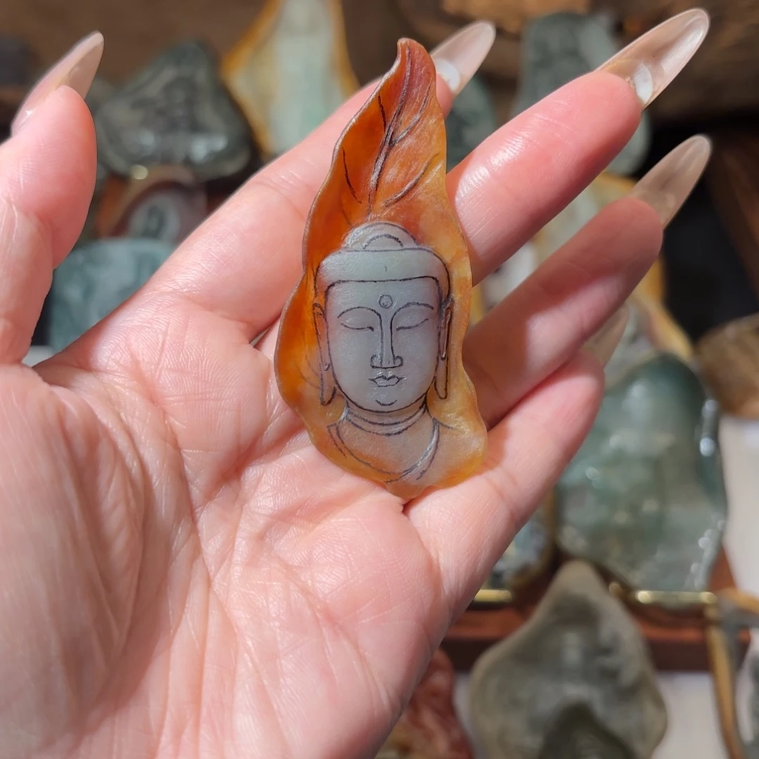 未镶嵌定制翡翠一叶成佛