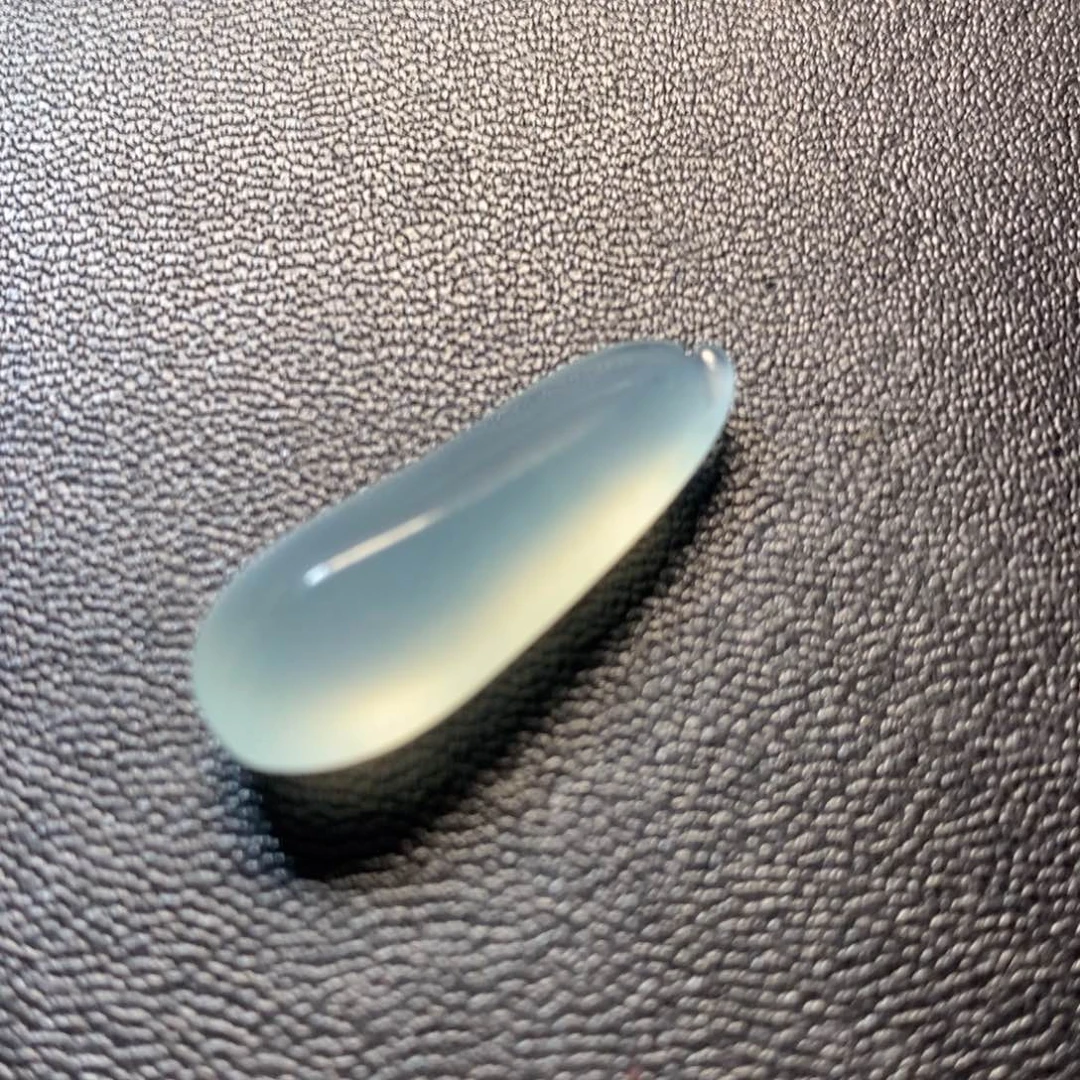 定制翡翠未镶嵌天然缅甸翡翠A货