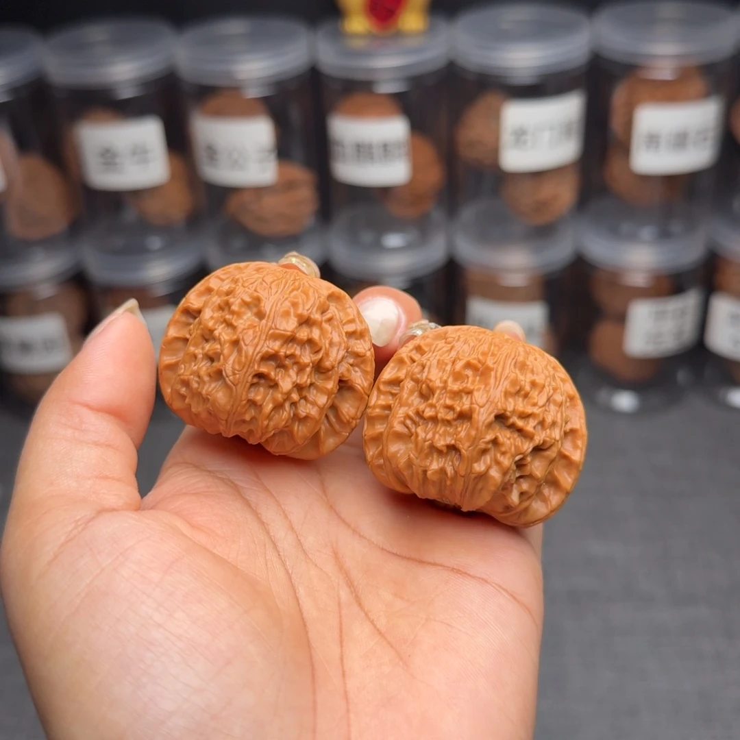 把件文玩核桃球白